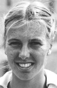 Nanette Schutte